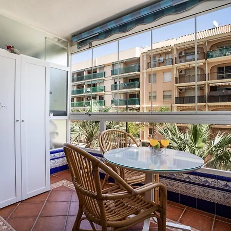 Pyr Estudio Con Parking Y Piscina Todo El Ano By Sur *